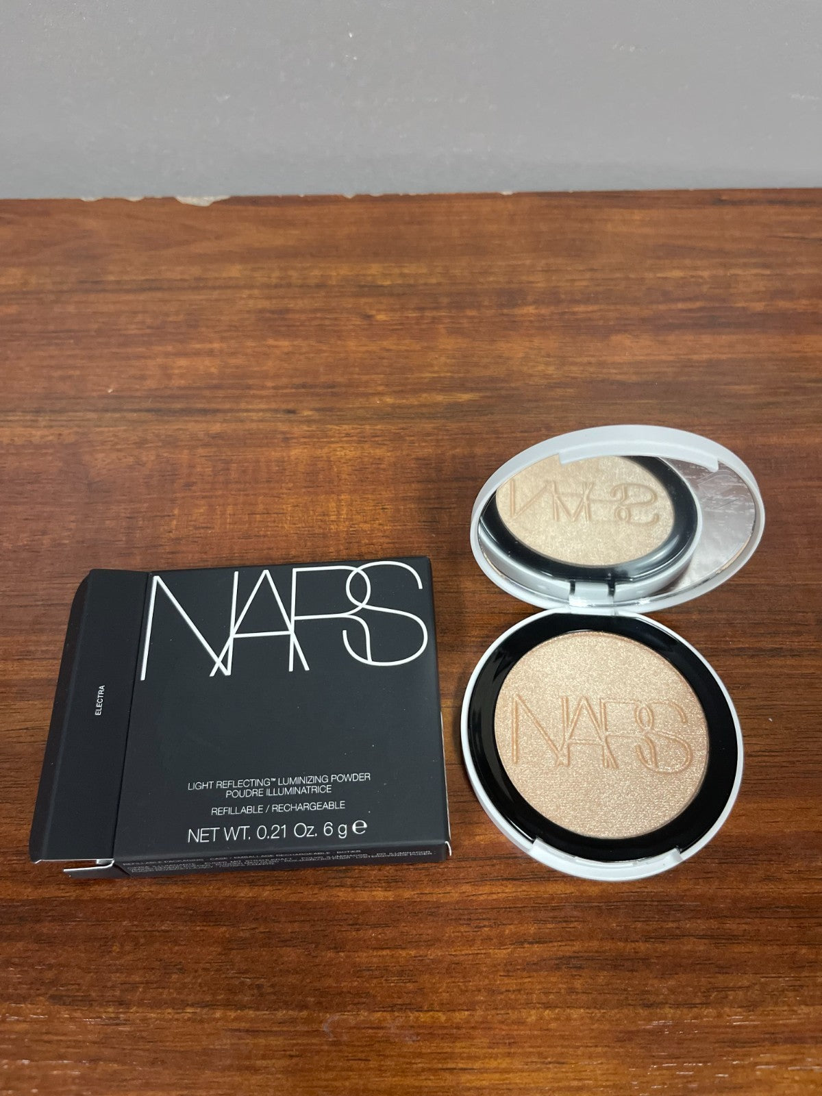 NARS Light Reflecting Luminizing Powder – Electra 6g