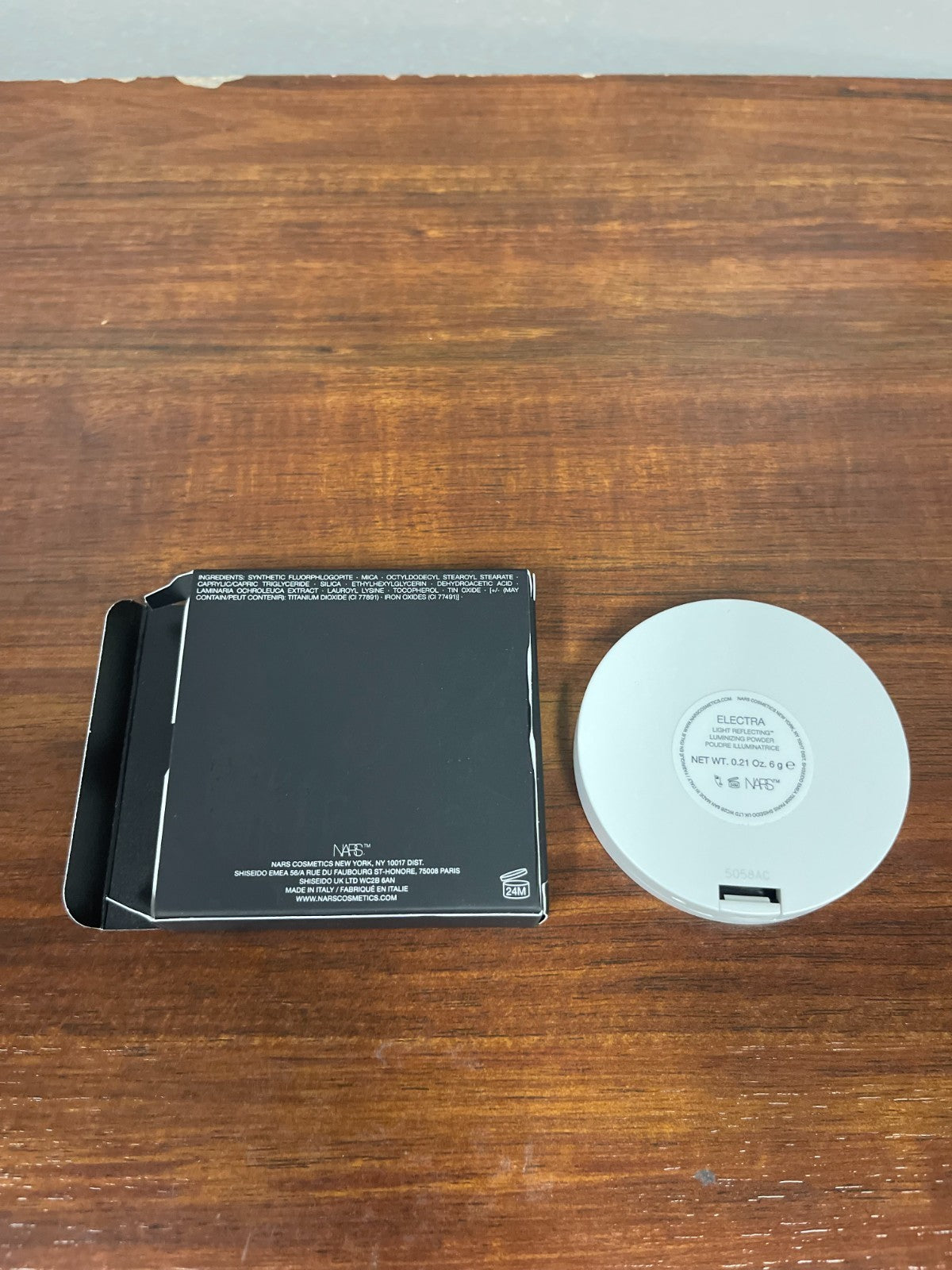 NARS Light Reflecting Luminizing Powder – Electra 6g
